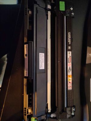 Brother DCP-L3550CDW toner frontside.jpg